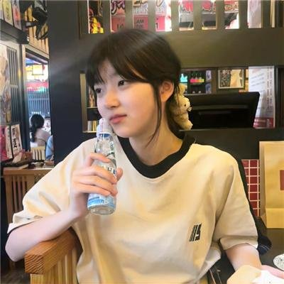 重生后王妃再也不逃了